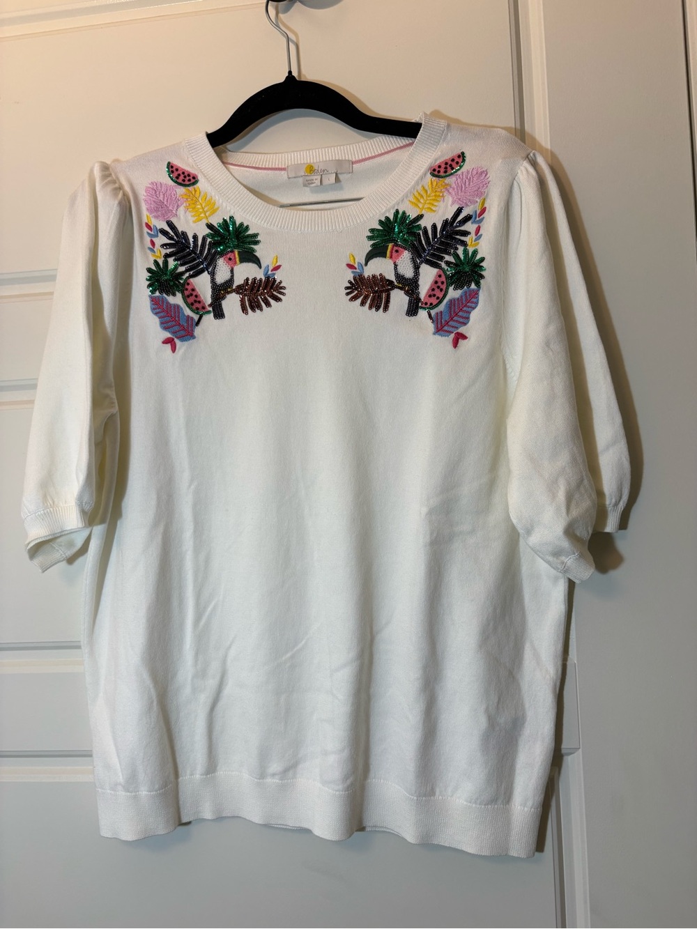 HARD TO FIND! White Pullover Top with Colorful Embroidered Toucan